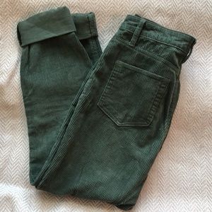 BDG Green courduroy pants, mom high-rise, size 24